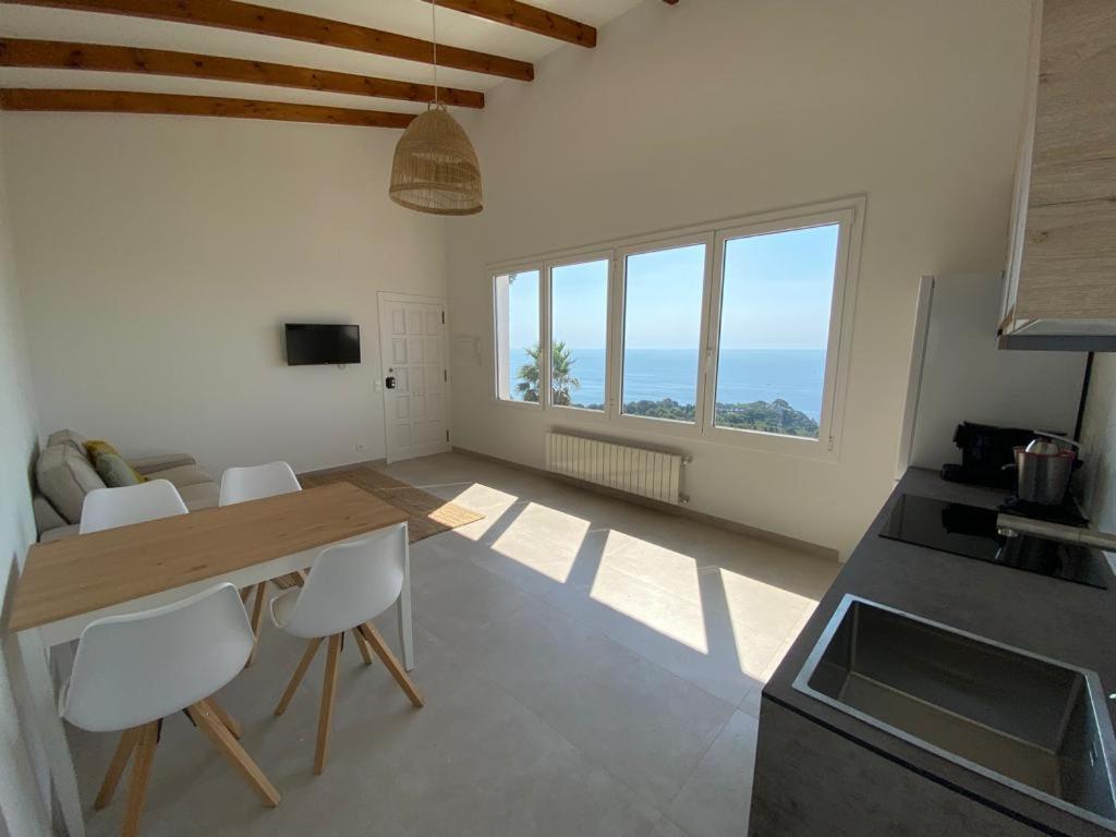 Loft Casa Blanca Apartment Бланес Екстериор снимка
